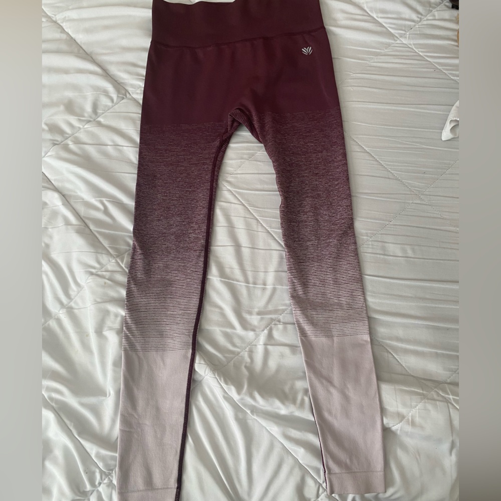 Ombre leggings plum to baby pink size XS